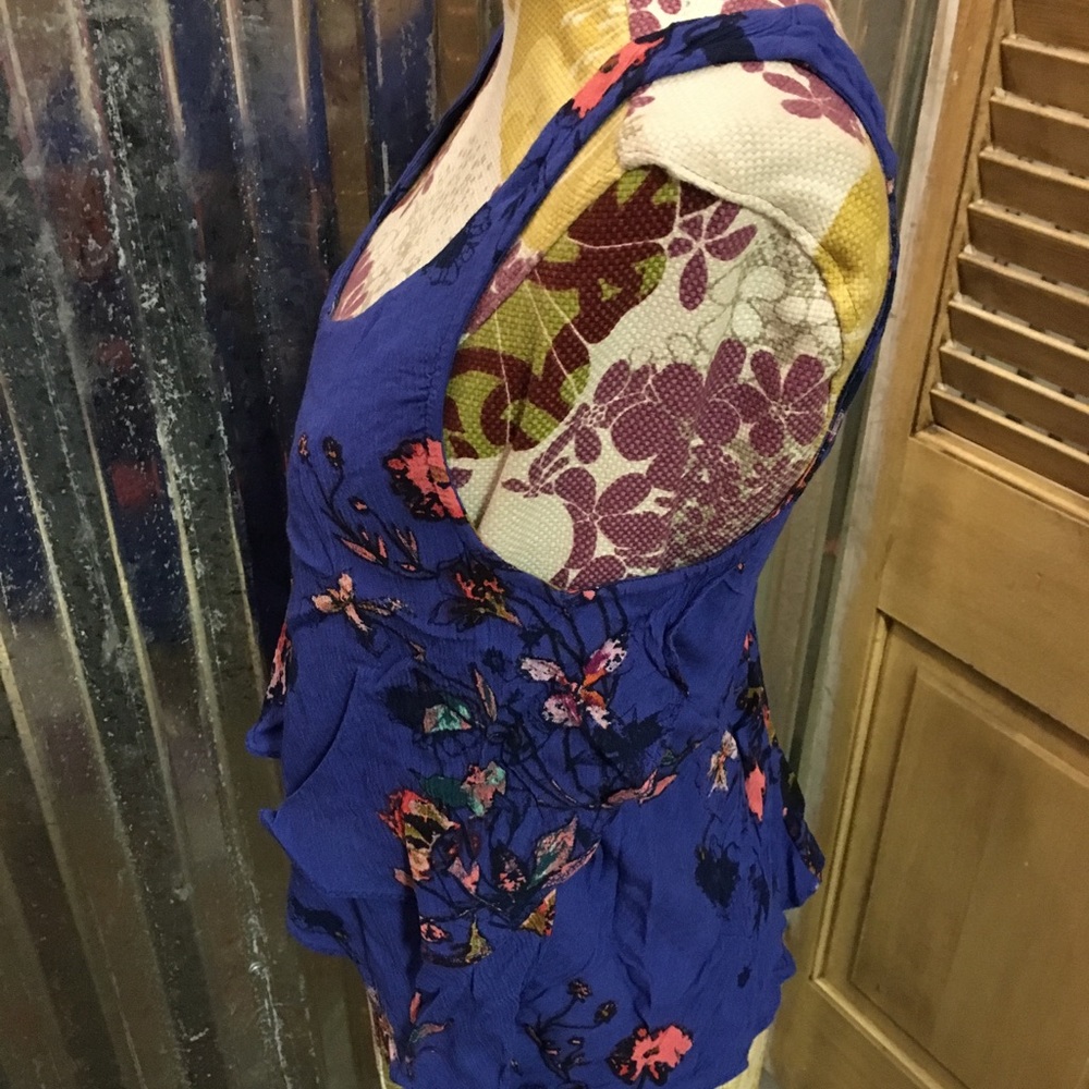 Free People • Sm Cropped Ruffle Tank - Picture 5 of 5